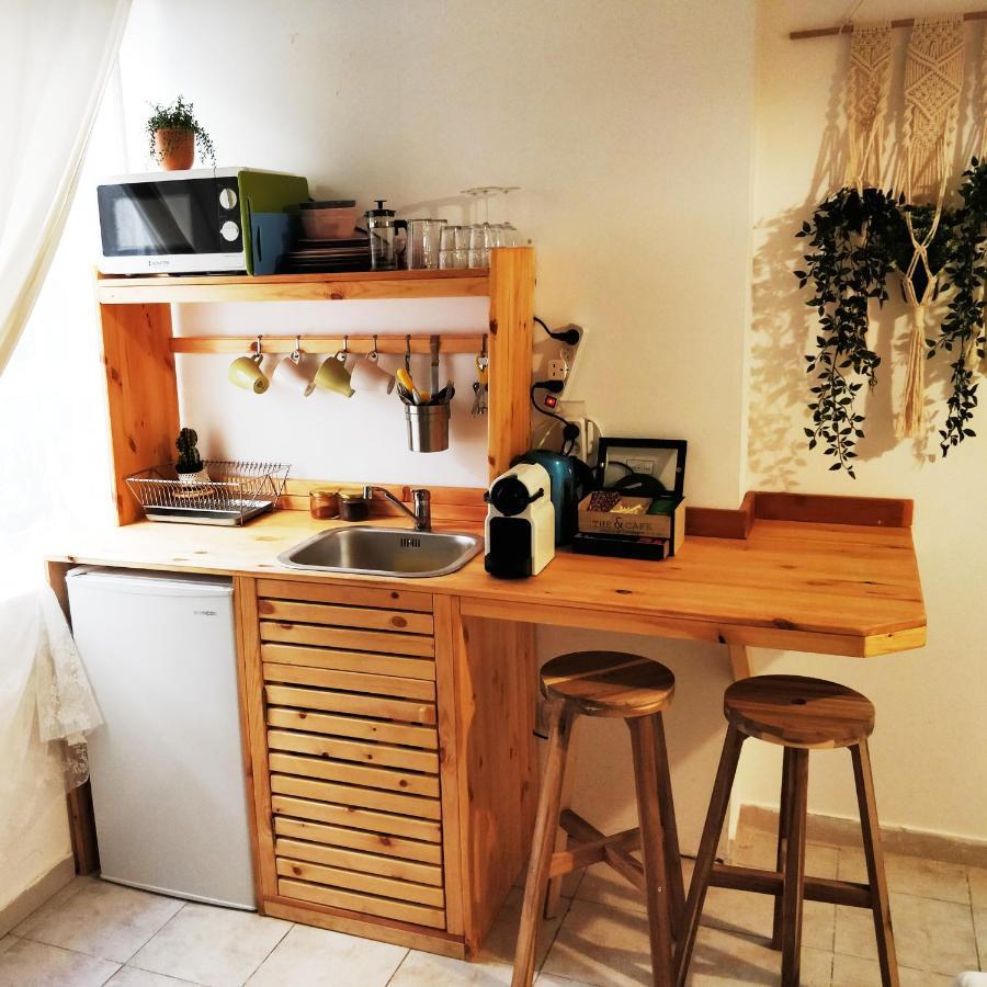 1000Nights Sea-Hut Apartment Tel Aviv Bagian luar foto