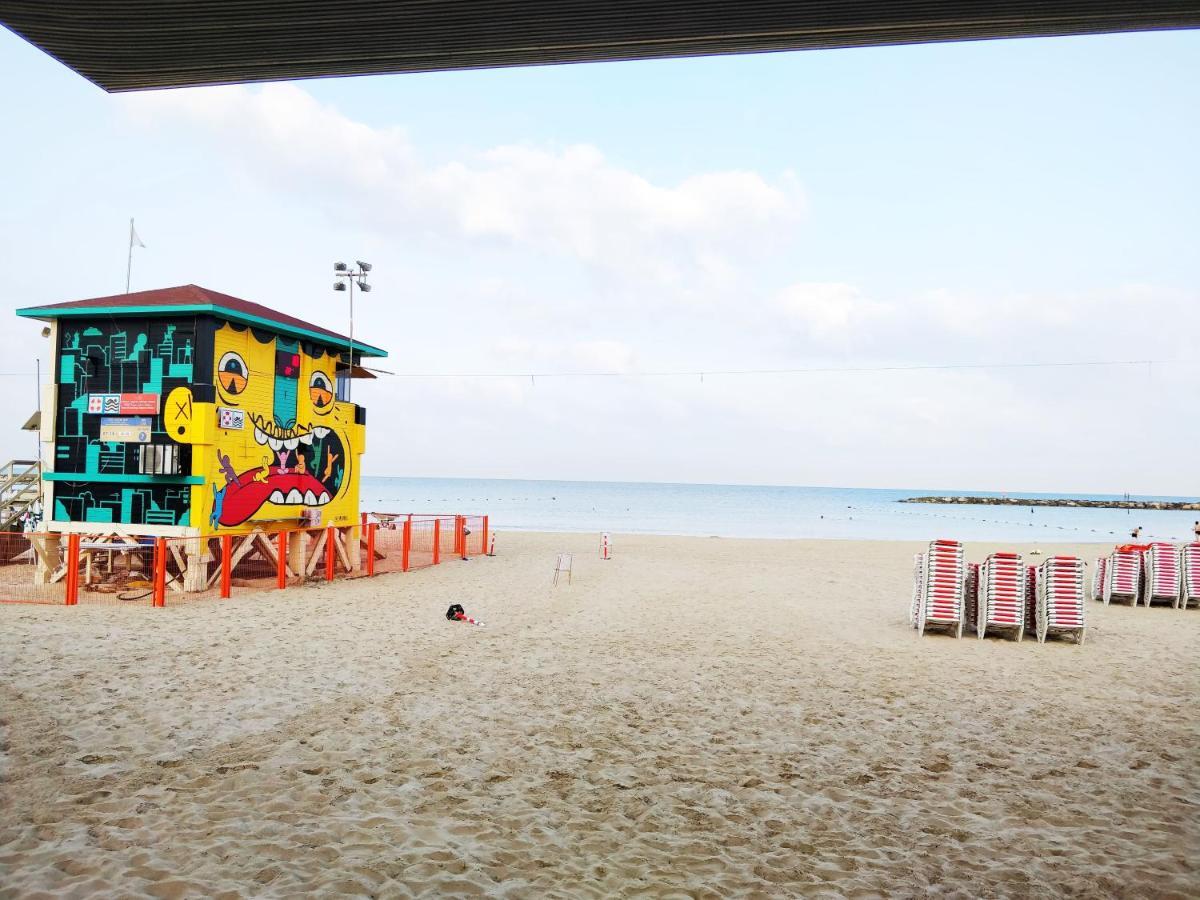 1000Nights Sea-Hut Apartment Tel Aviv Bagian luar foto