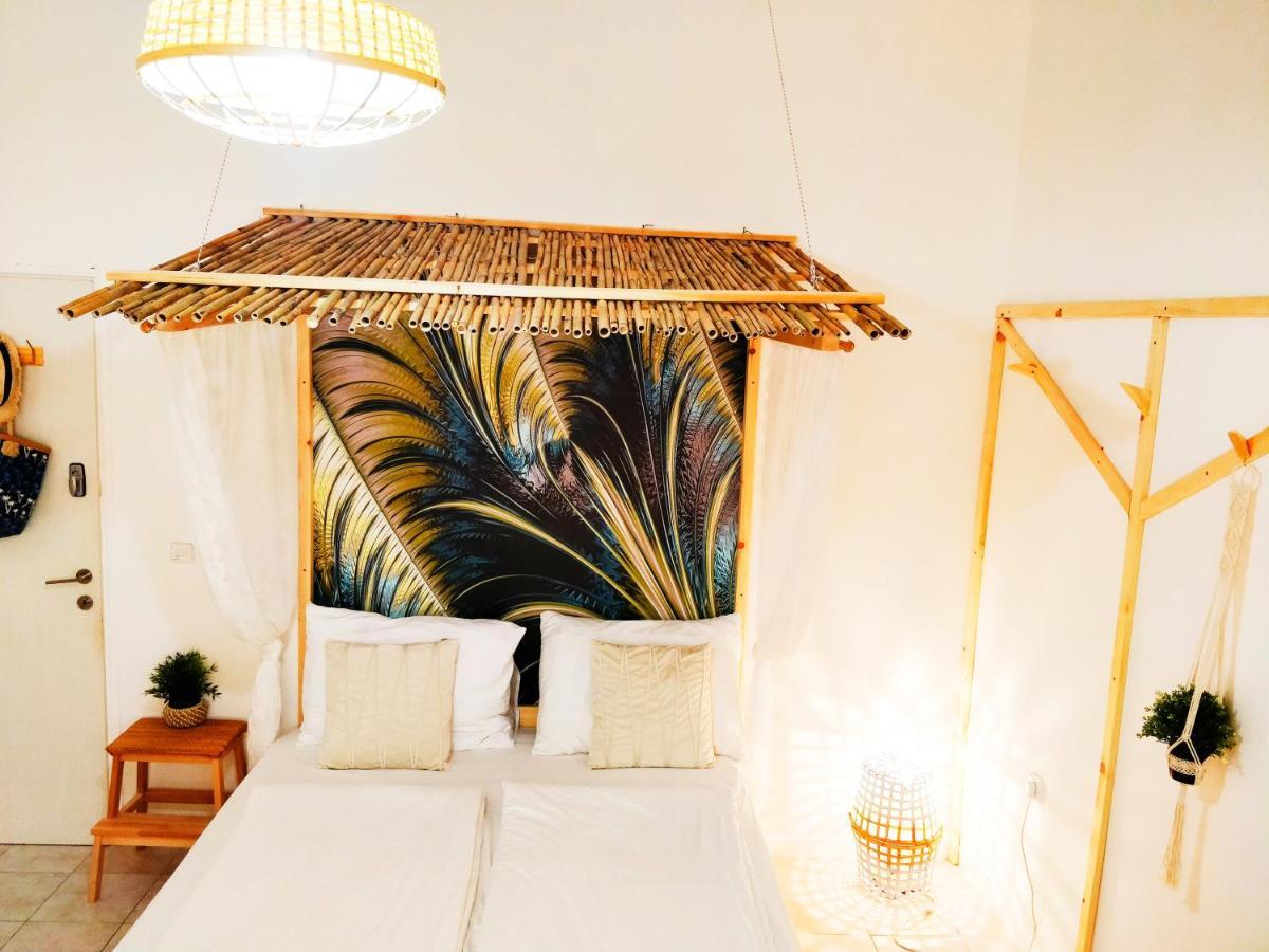 1000Nights Sea-Hut Apartment Tel Aviv Bagian luar foto